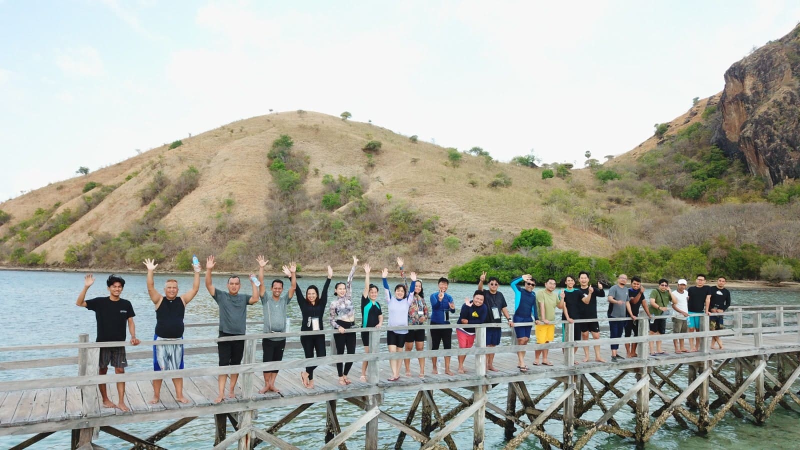 Bring Adventurous Spirit 8 manjarite island - komodo flores trails